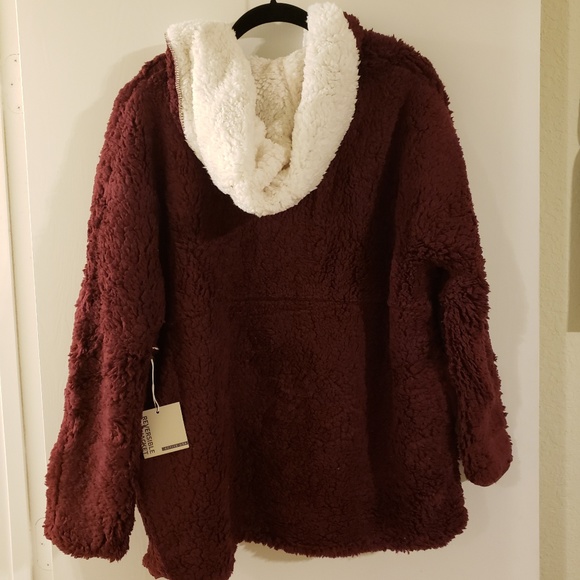 REVERSIBLE WITH POCKETS!! Teddy Bear Fleece Jacket - Picture 4 of 6